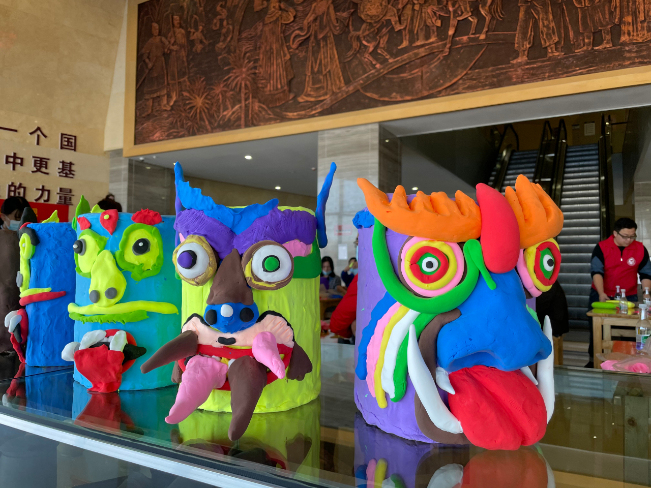 传承非物质文化遗产 曲靖市博物馆开展水族神兽"吞口"手工制作活动